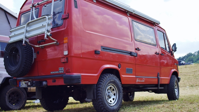 Mercedes 310 Umbau auf 4x4, 235/85-16