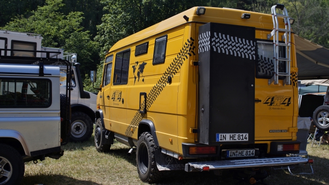 Mercedes Vario 4x4