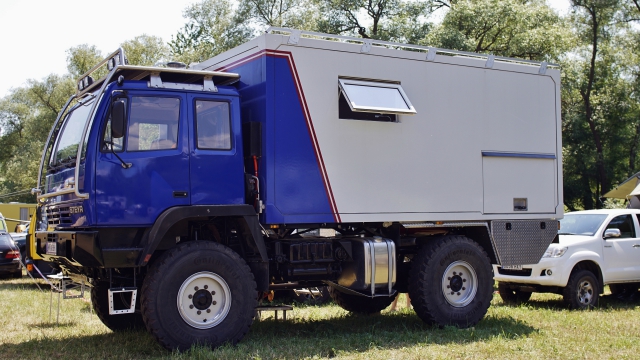 Steyr 12M18 mit Koffer